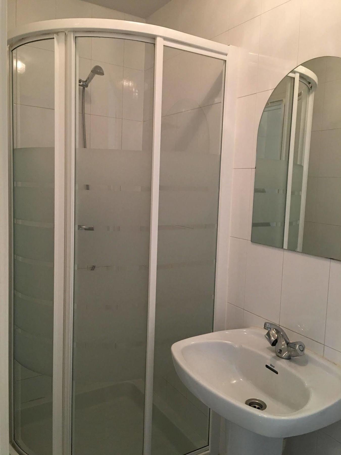 Hostal Cervantes Valdemoro Exterior photo